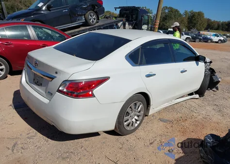 2014 Nissan Altima 2.5 S from USA, damaged, VIN 1N4AL3AP5EN356369